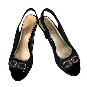 Bandolino Women’s 8.5 Black Peep-Toe Slingback Heels with Gold Accent